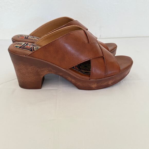 BOC Gina SlipOn Leather Crisscross Platform Sandals Sz 9 Chunky Brown Granny New - Picture 5 of 10